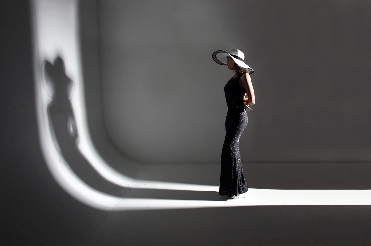 woman, fashion, model, girl, women, poses, shadow, lady, hat, dress, classic, retro, vintage, spotlight, studio, light, what creates, elegant, door light, portrait, art, contrast, twilight, mysterious stranger, incognita, fashion, fashion, fashion, fashion, fashion, women, women, women, shadow, shadow