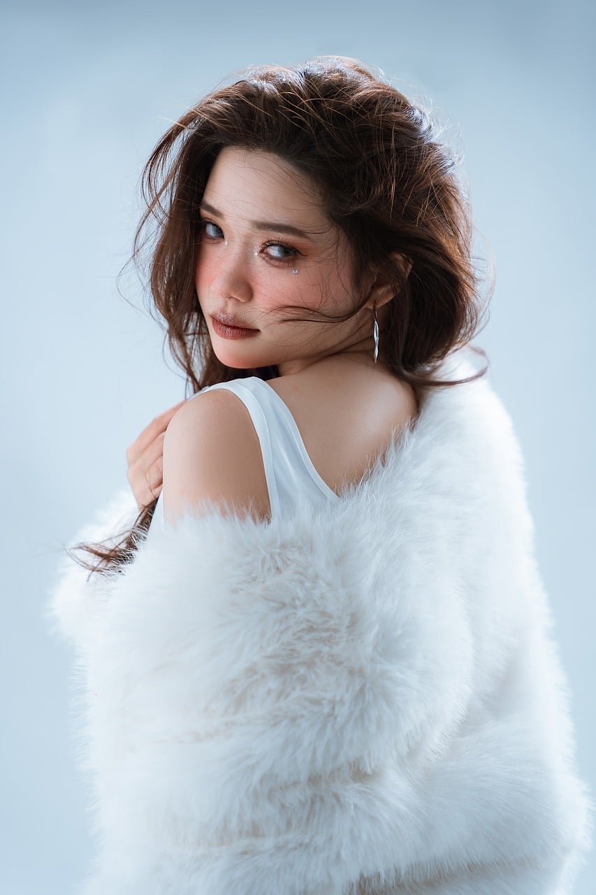 woman, model, fur, dress, style, fashion, portrait